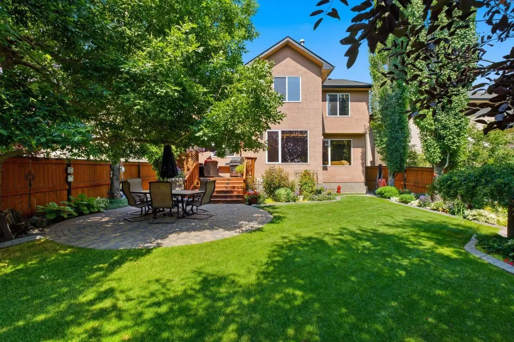 31 Chapala Close SE Calgary AB T2X 3T1