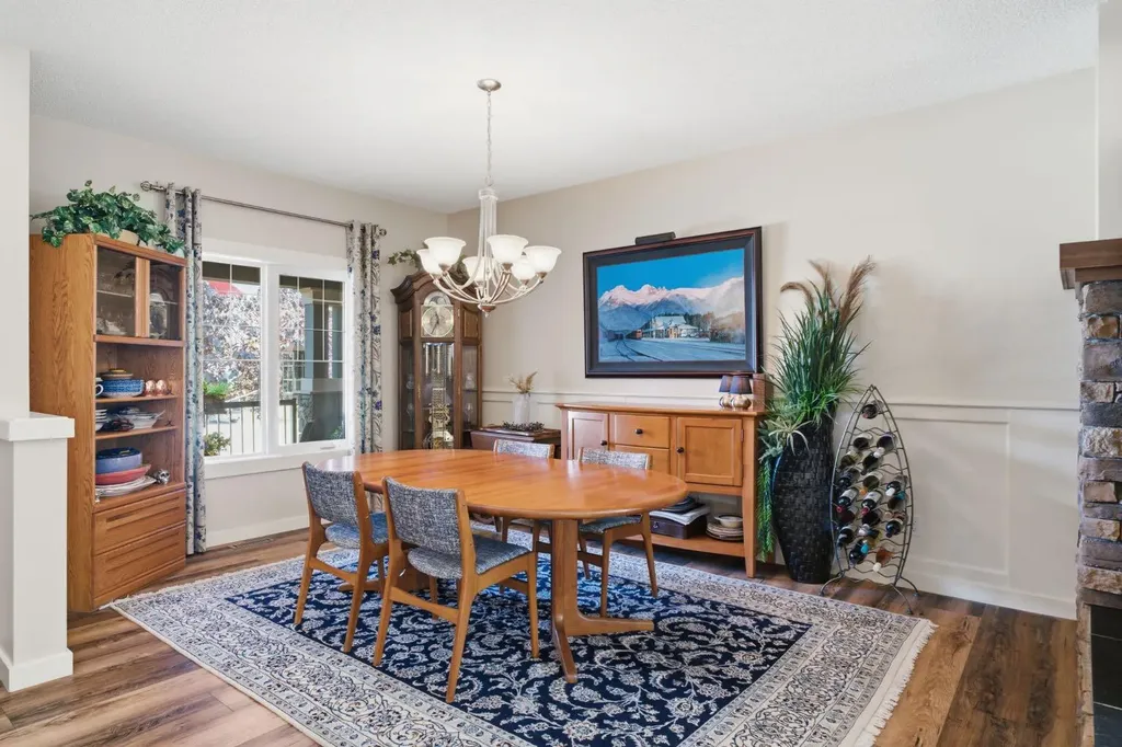 31 Chapala Close SE Calgary AB T2X 3T1