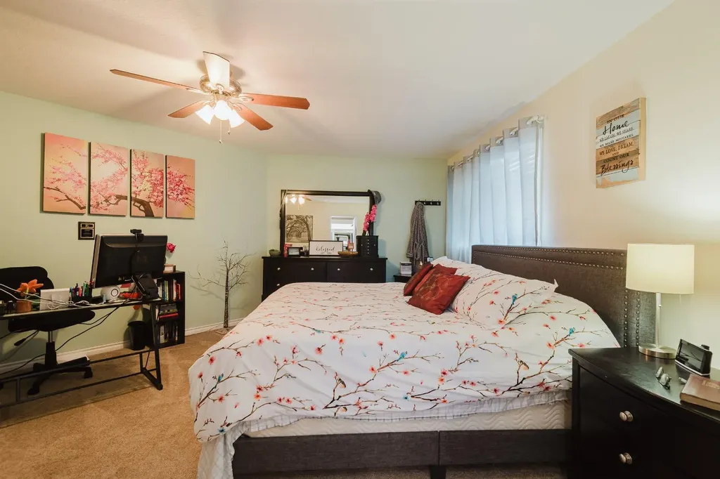 10411 103 Avenue Sexsmith AB T0H 3C0