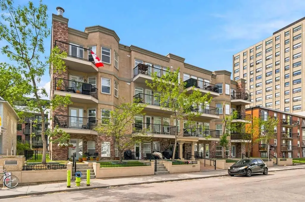 323 18 Avenue SW Calgary AB T2S 0C4