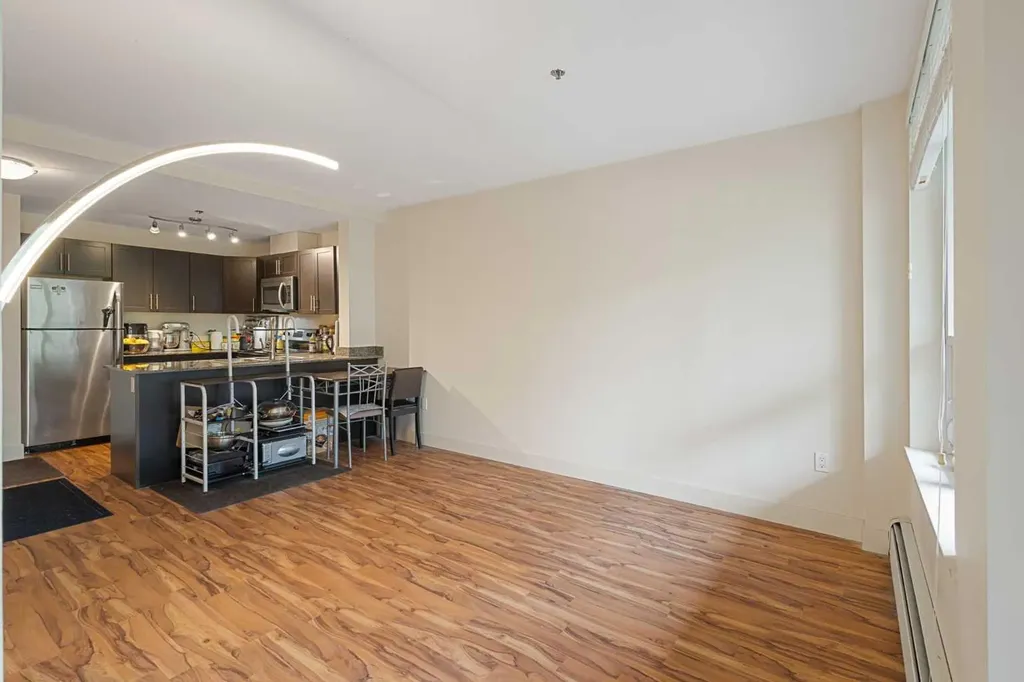 955 Mcpherson Road NE Calgary AB T2E 6V3