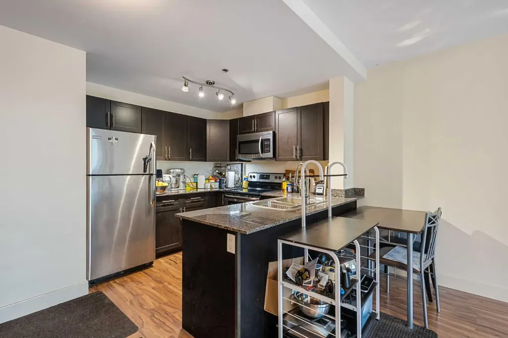 955 Mcpherson Road NE Calgary AB T2E 6V3