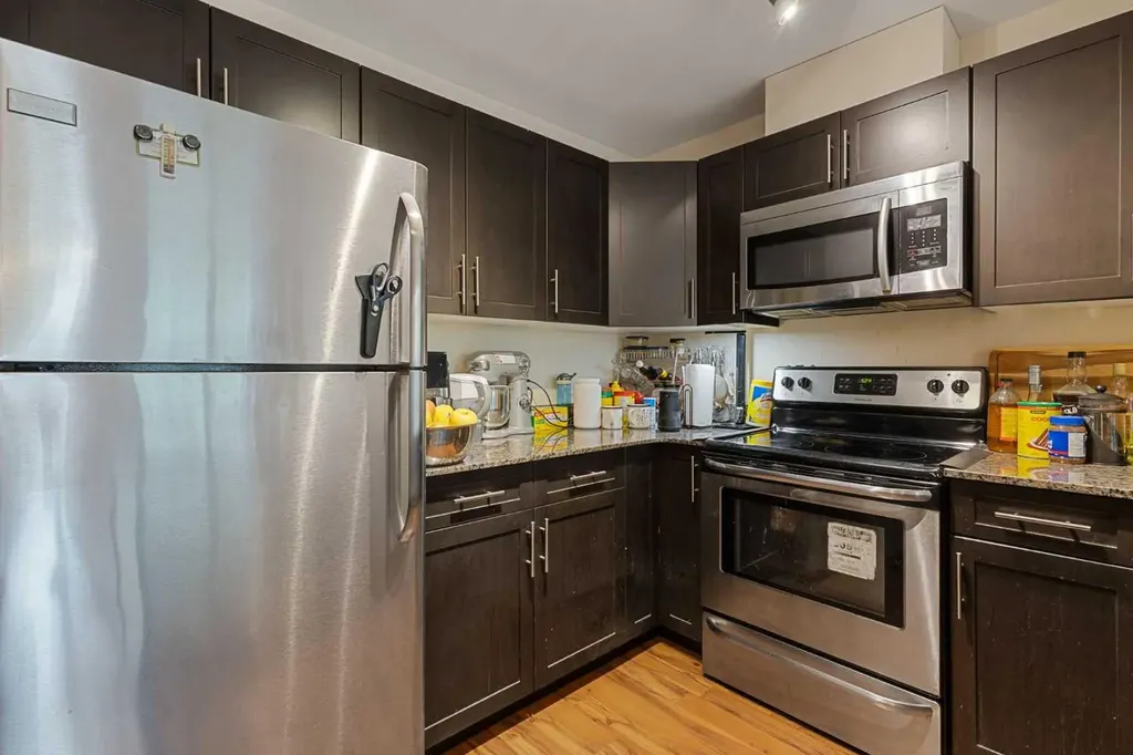 955 Mcpherson Road NE Calgary AB T2E 6V3