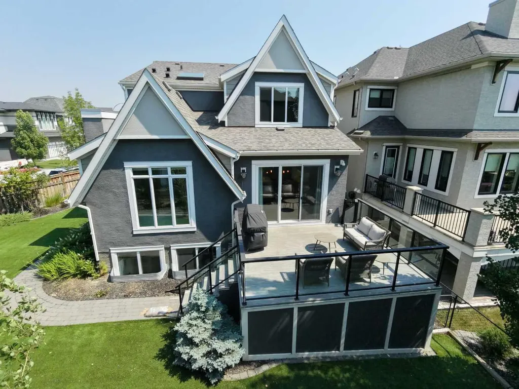 381 Marquis Landing SE Calgary AB T3M 2H4