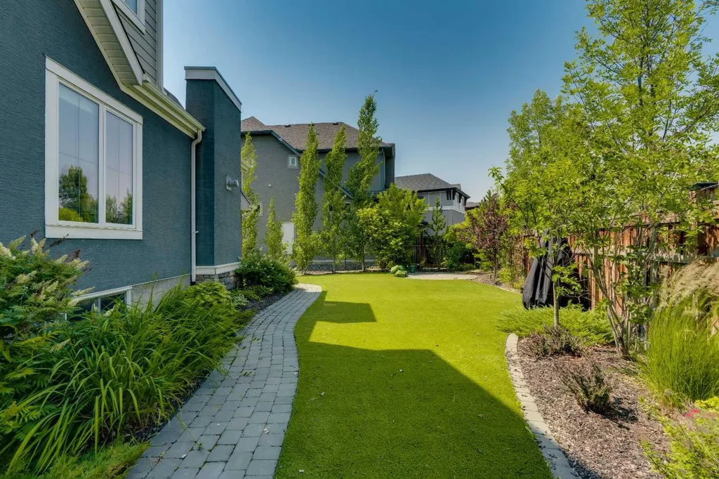 381 Marquis Landing SE Calgary AB T3M 2H4