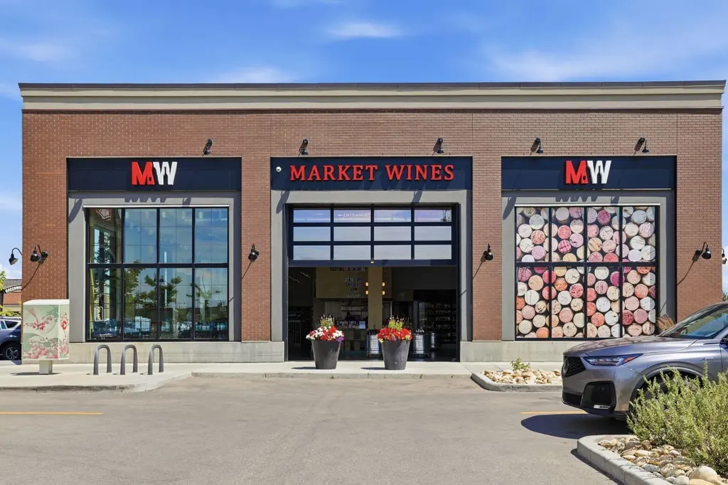 80 Greenbriar Place NW Calgary AB T3B 6J4