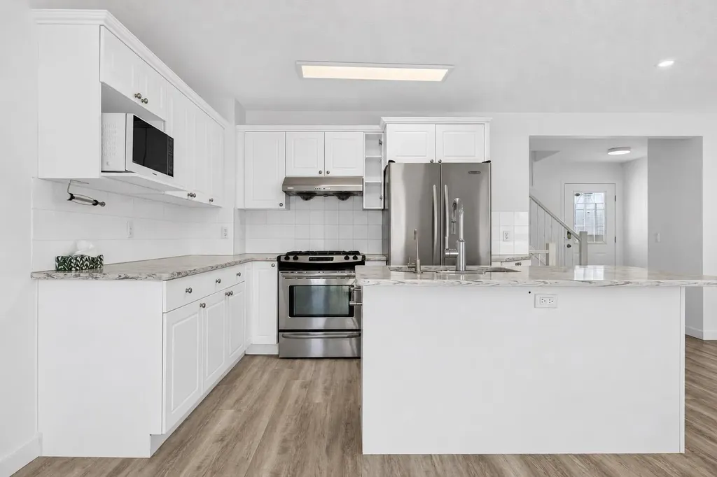 133 Martinvalley Crescent NE Calgary AB T3J 4L7