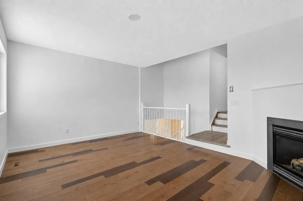 133 Martinvalley Crescent NE Calgary AB T3J 4L7