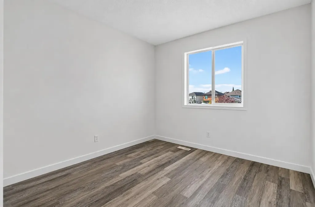 133 Martinvalley Crescent NE Calgary AB T3J 4L7
