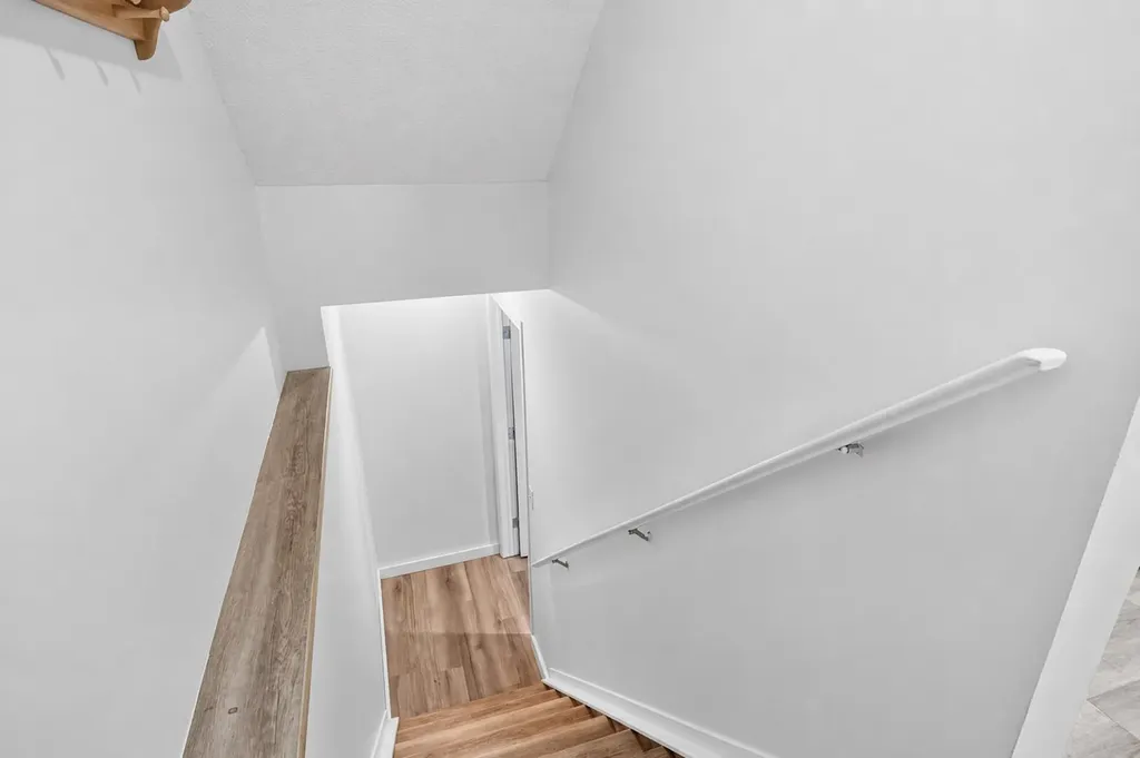 133 Martinvalley Crescent NE Calgary AB T3J 4L7