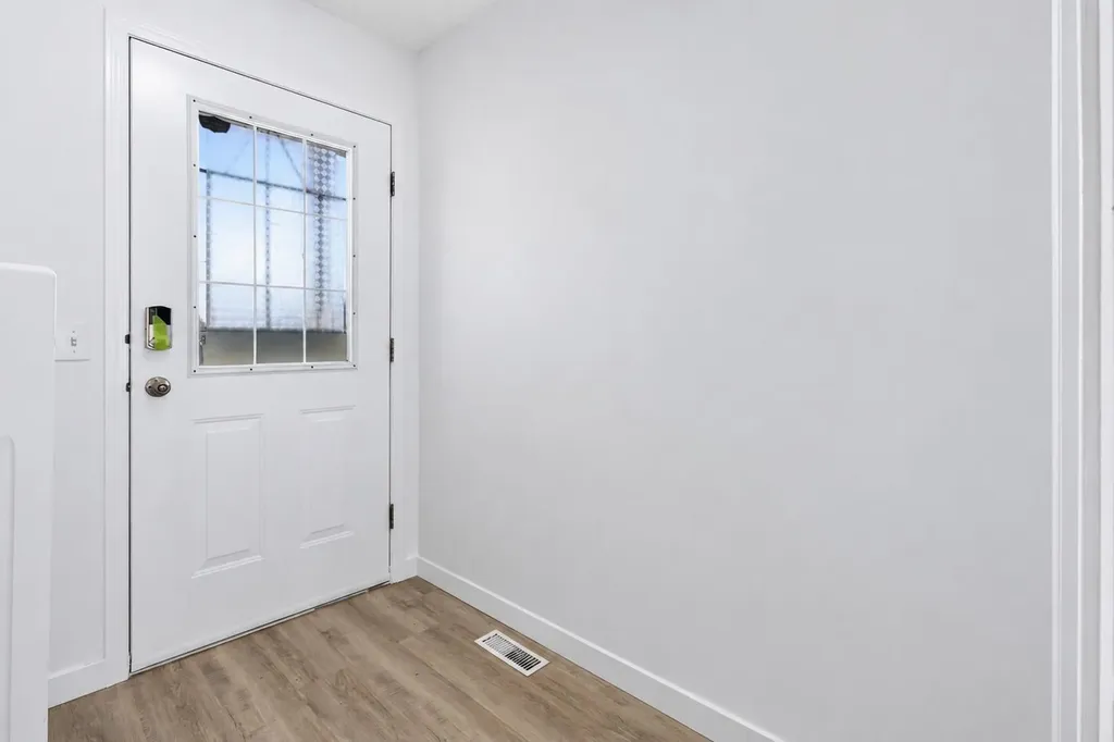 133 Martinvalley Crescent NE Calgary AB T3J 4L7