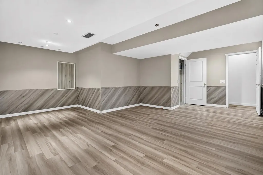 133 Martinvalley Crescent NE Calgary AB T3J 4L7