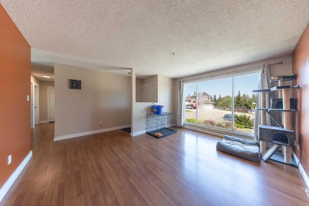 4705 52 Street Kitscoty AB T0B 2P0