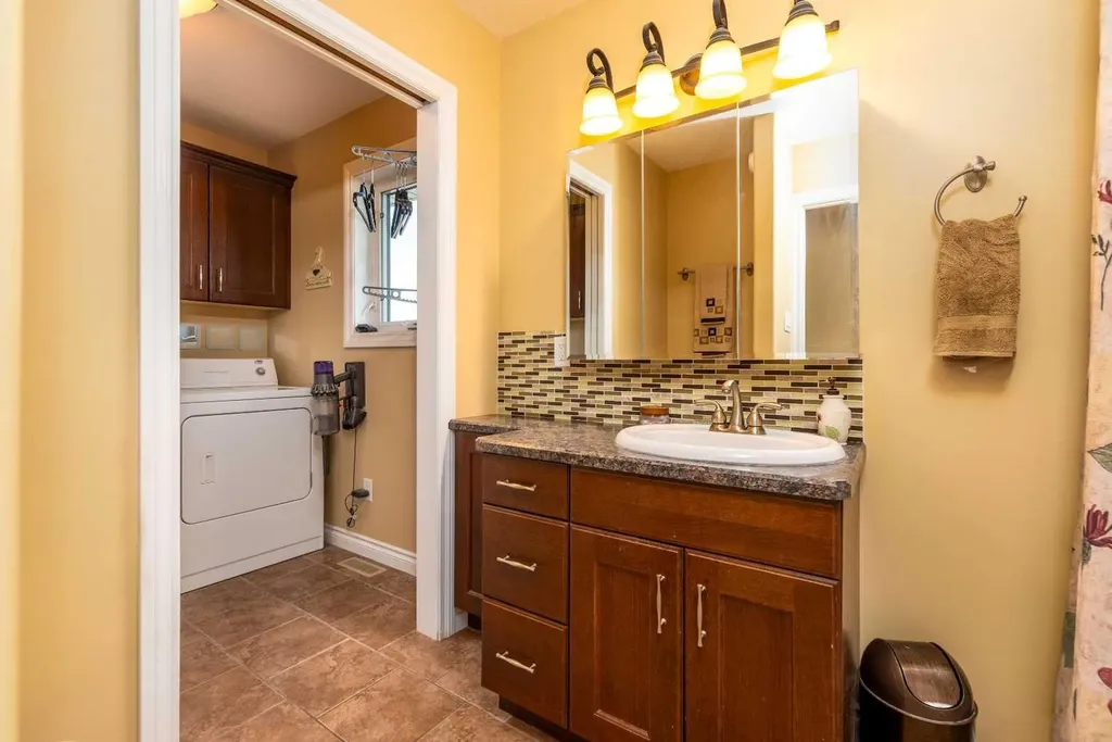 493082 Range Road 30 Rural Vermilion River County Of AB T0B 2P0