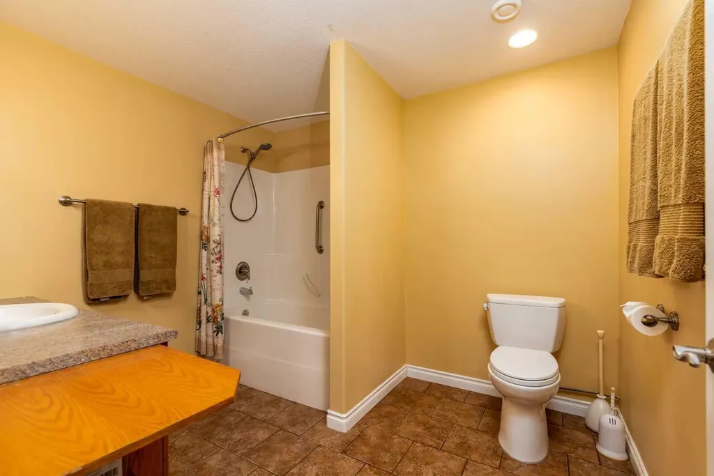 493082 Range Road 30 Rural Vermilion River County Of AB T0B 2P0