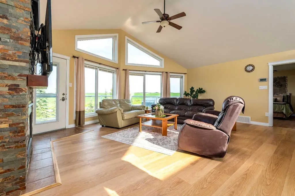 493082 Range Road 30 Rural Vermilion River County Of AB T0B 2P0