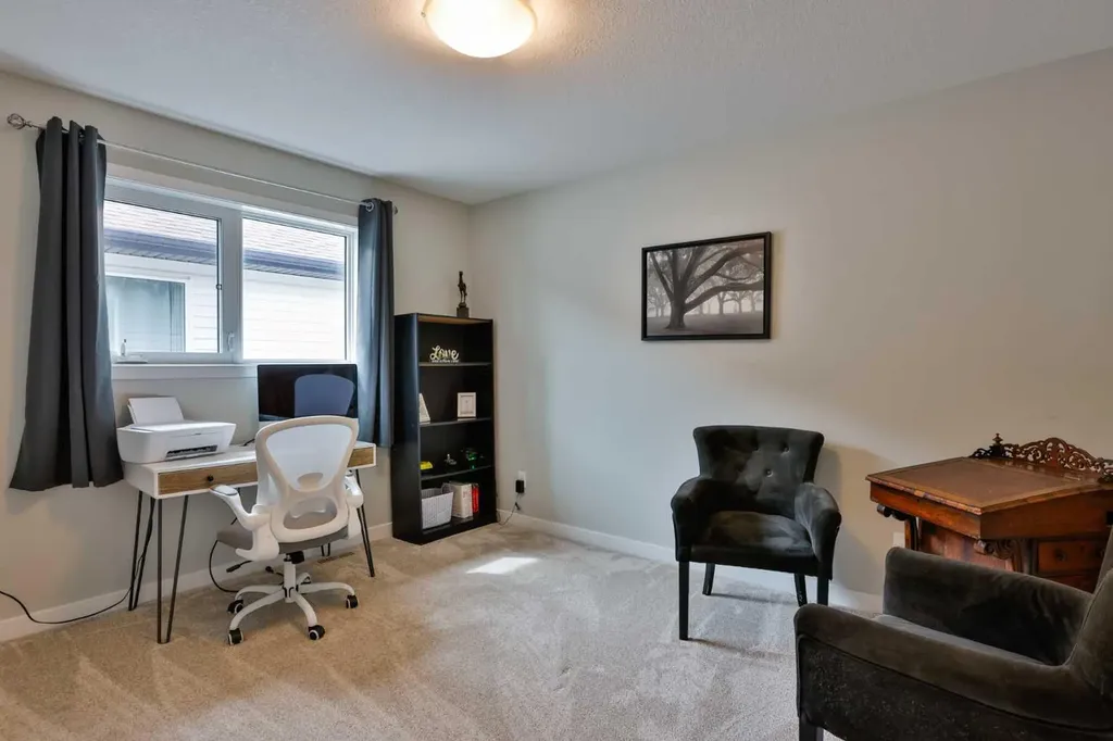 1002 Alice Birch Point N Lethbridge AB T1H 7B9