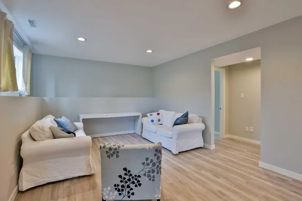1002 Alice Birch Point N Lethbridge AB T1H 7B9