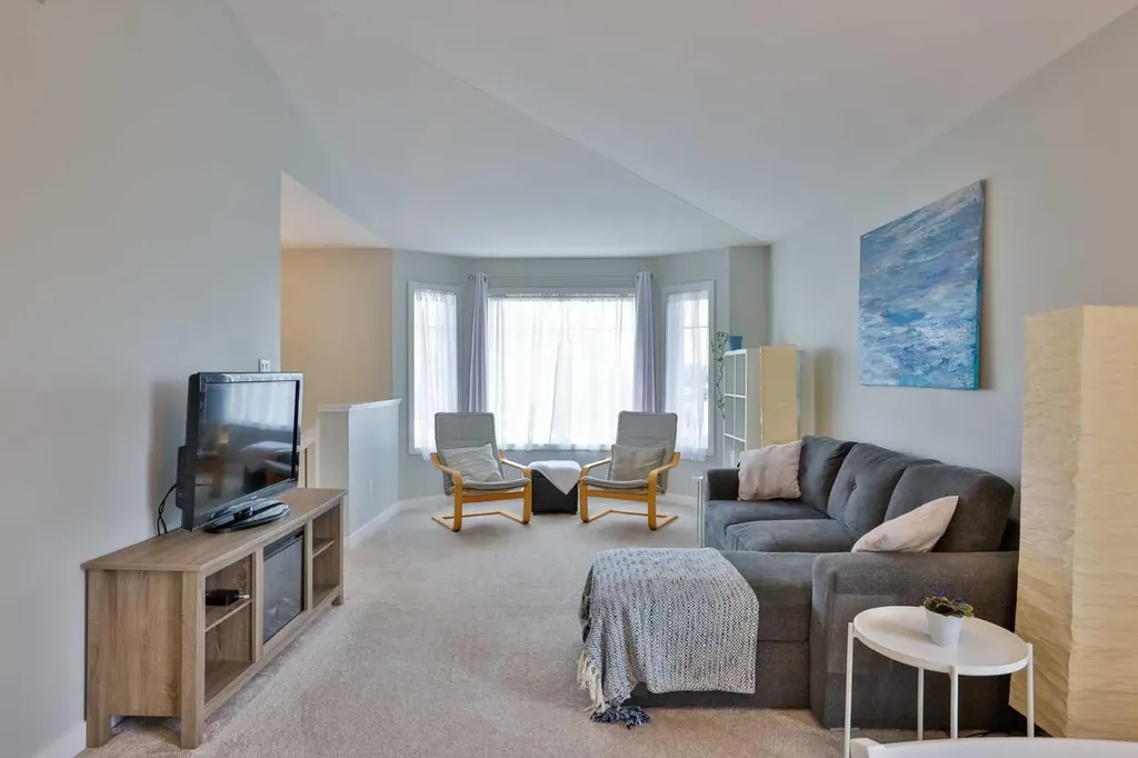 1002 Alice Birch Point N Lethbridge AB T1H 7B9