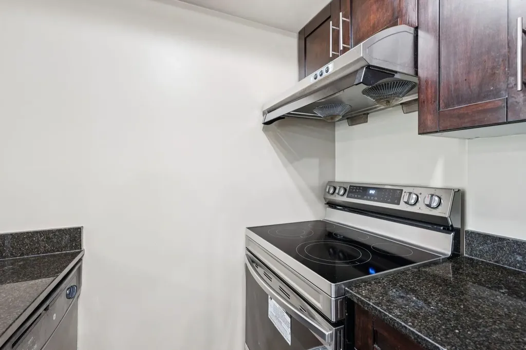 403 Mackenzie Way SW Airdrie AB T4B 3V7
