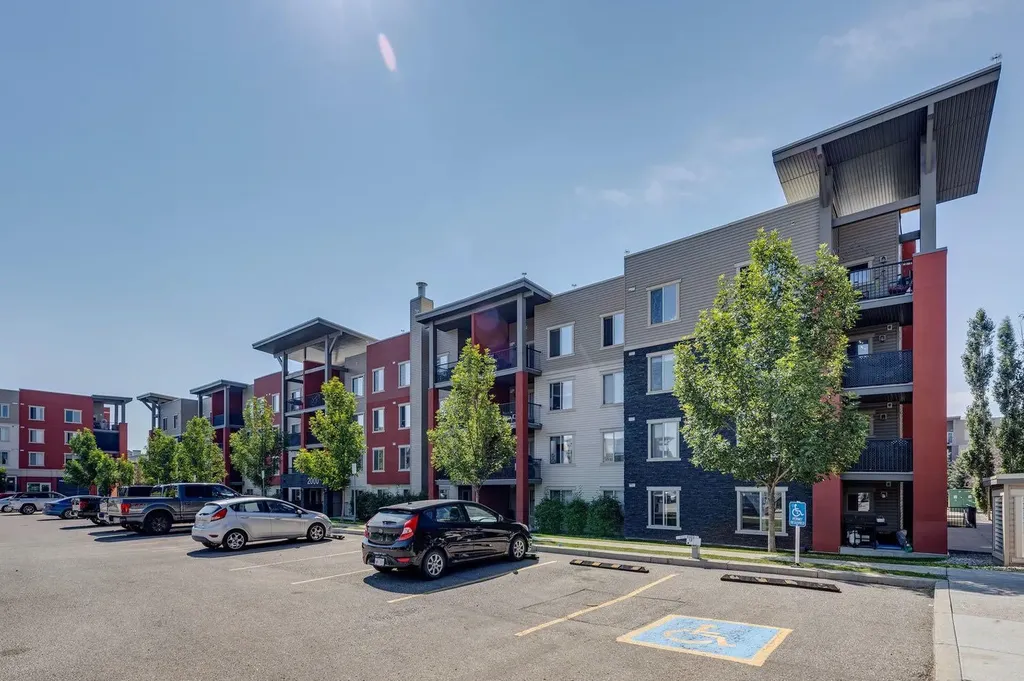 403 Mackenzie Way SW Airdrie AB T4B 3V7