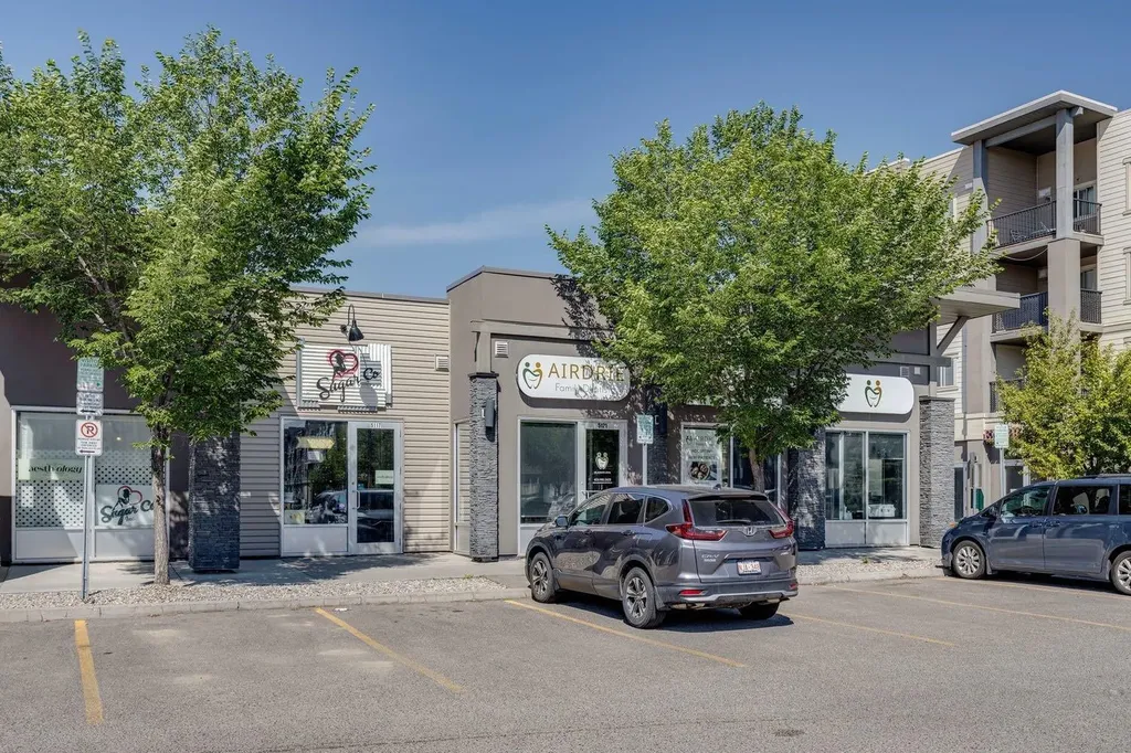 403 Mackenzie Way SW Airdrie AB T4B 3V7