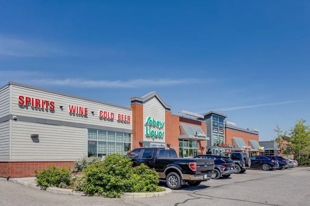403 Mackenzie Way SW Airdrie AB T4B 3V7