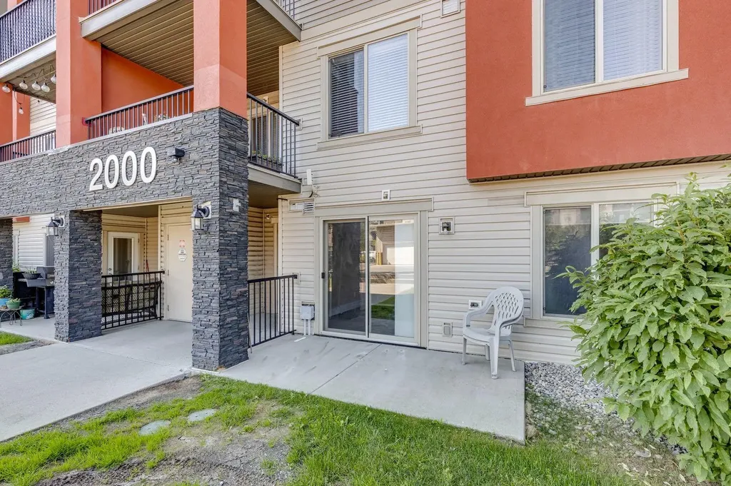 403 Mackenzie Way SW Airdrie AB T4B 3V7