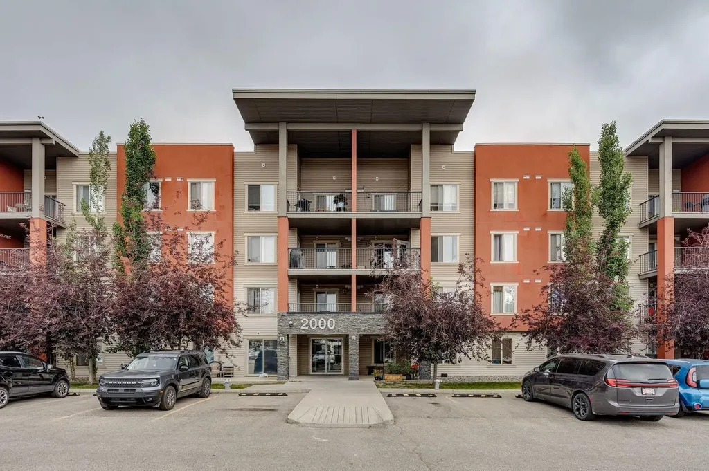 403 Mackenzie Way SW Airdrie AB T4B 3V7