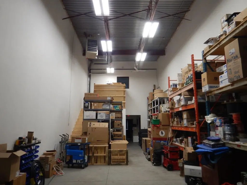 4407 116 Avenue SE Calgary AB T2Z 3Z4