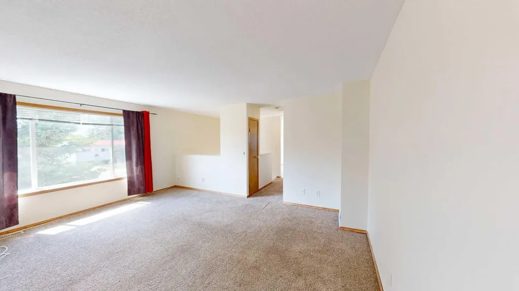 9318 106 Avenue Grande Prairie AB T8V1H7