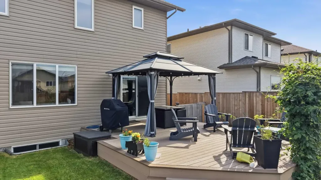 64 Tanner Street Red Deer AB T4P0S6