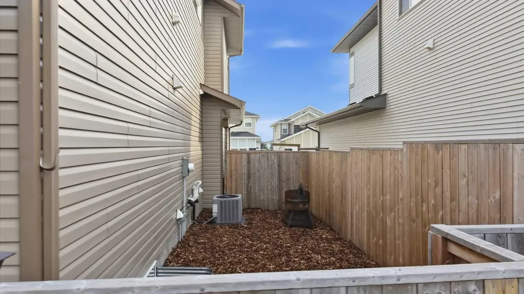 64 Tanner Street Red Deer AB T4P0S6