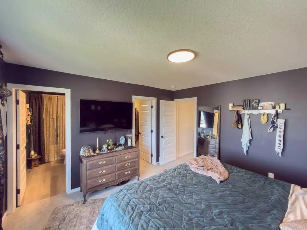 4414 53 Street Rocky Mountain House AB T4T 0C3