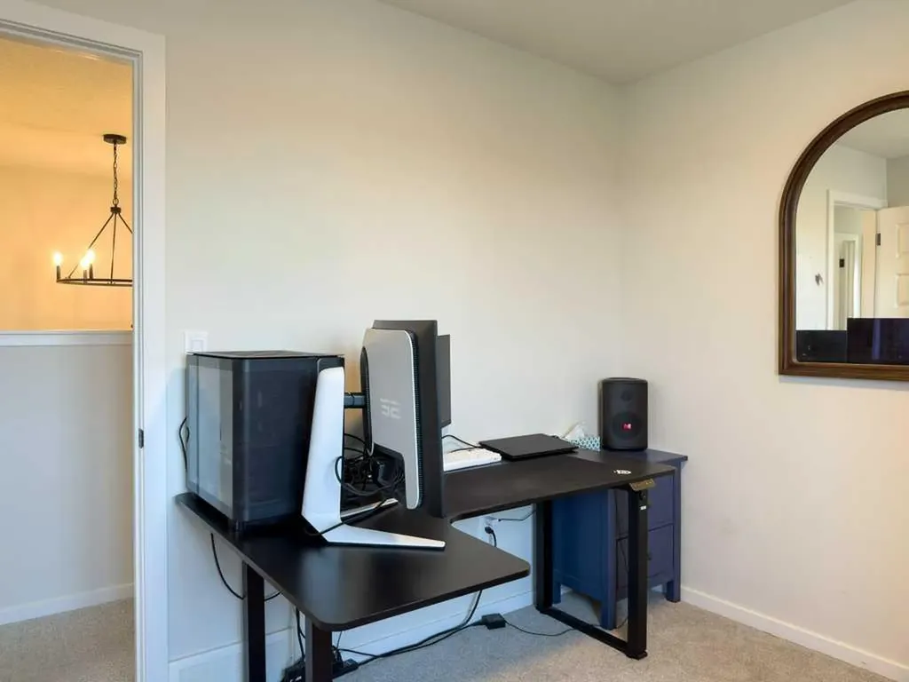 4414 53 Street Rocky Mountain House AB T4T 0C3