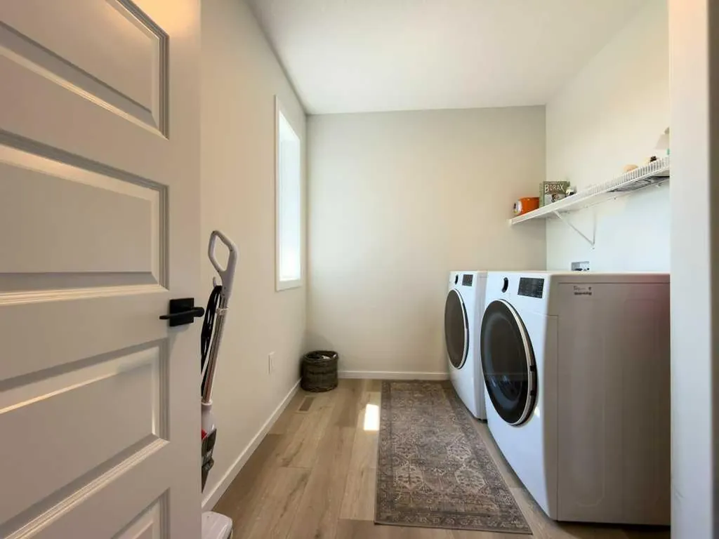 4414 53 Street Rocky Mountain House AB T4T 0C3