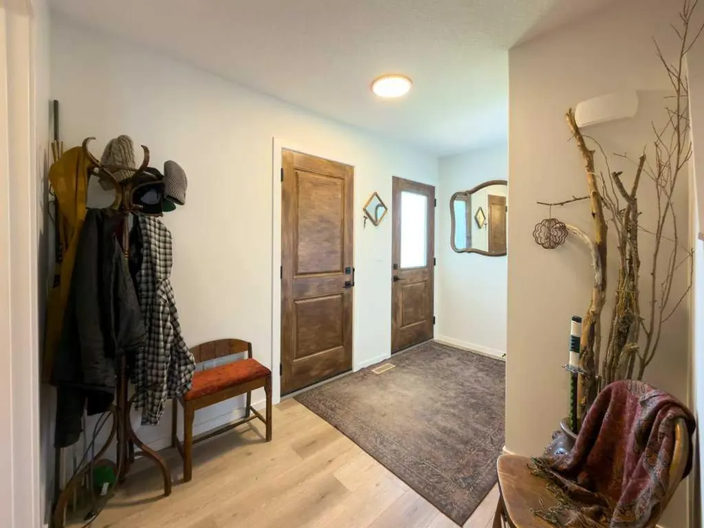 4414 53 Street Rocky Mountain House AB T4T 0C3