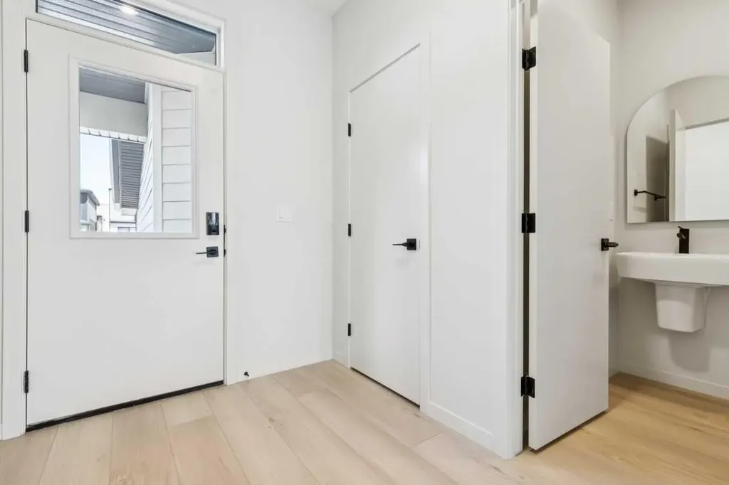 59 Creekside Rise SW Calgary AB T2X6G9