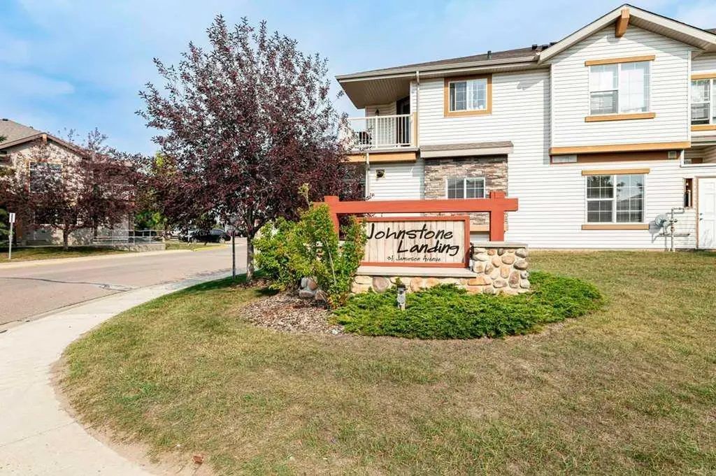 31 Jamieson Avenue Red Deer AB T4P 0J1