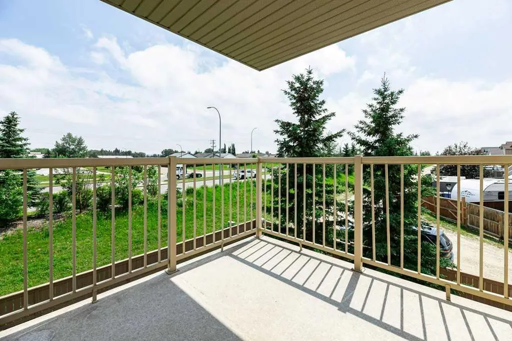31 Jamieson Avenue Red Deer AB T4P 0J1