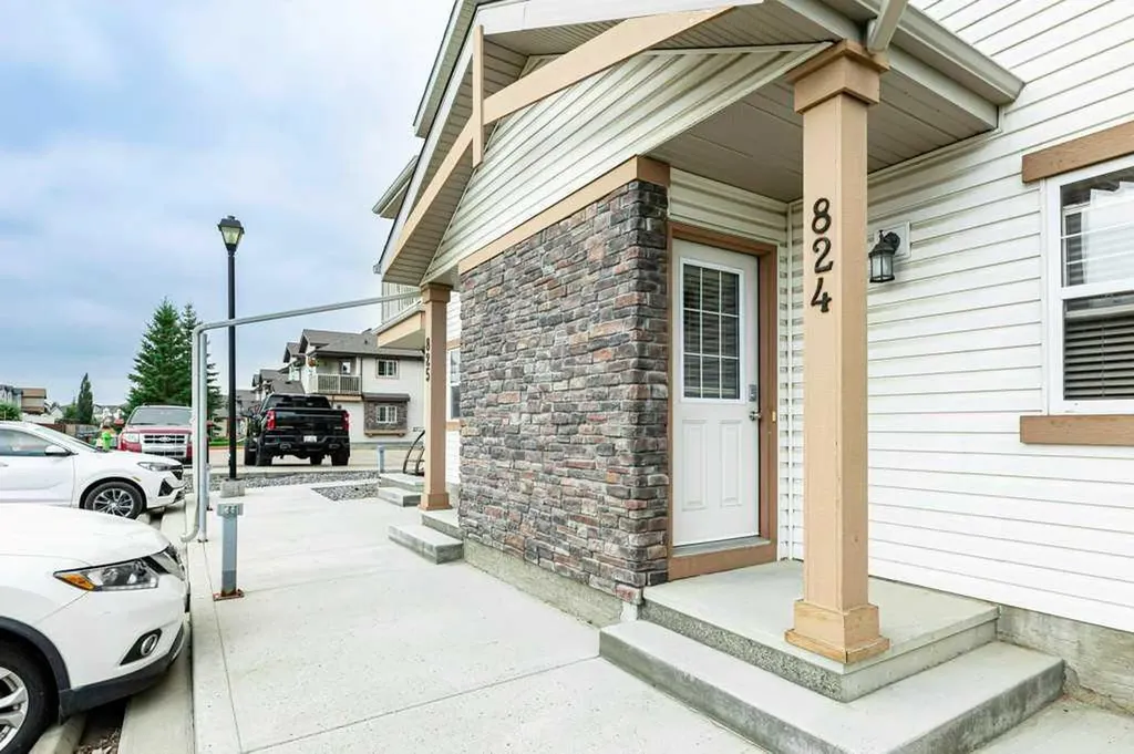 31 Jamieson Avenue Red Deer AB T4P 0J1