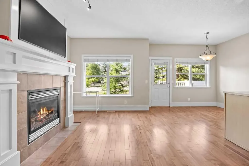 9000 Wentworth Avenue SW Calgary AB T3H 0A9