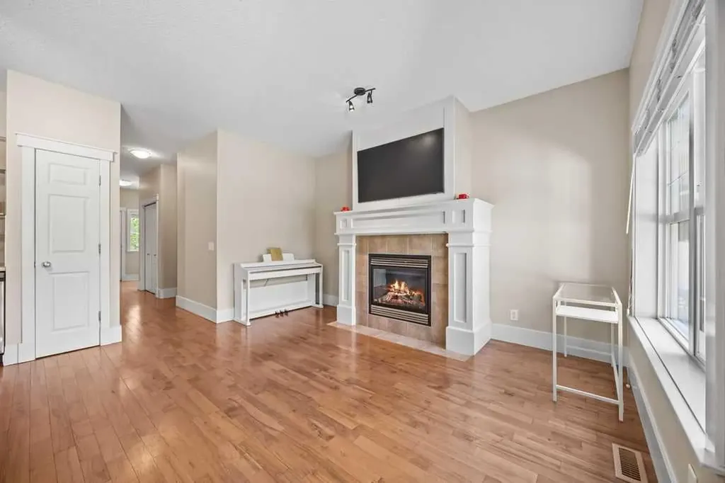 9000 Wentworth Avenue SW Calgary AB T3H 0A9
