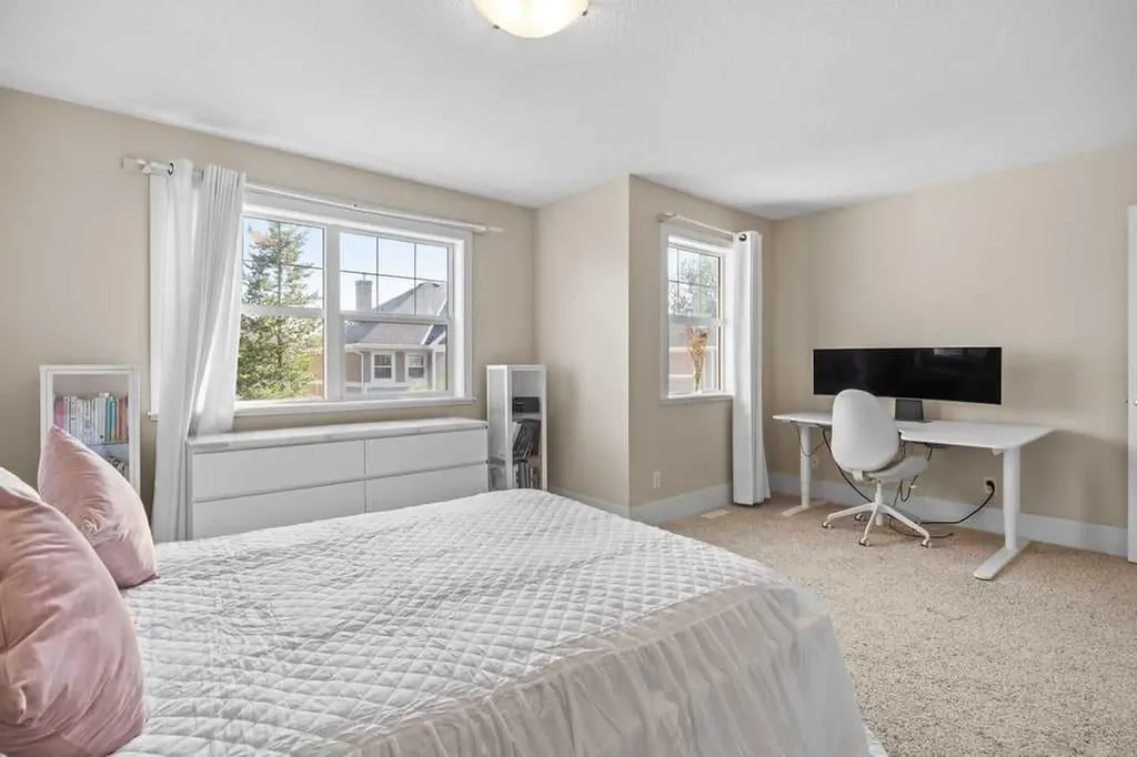 9000 Wentworth Avenue SW Calgary AB T3H 0A9