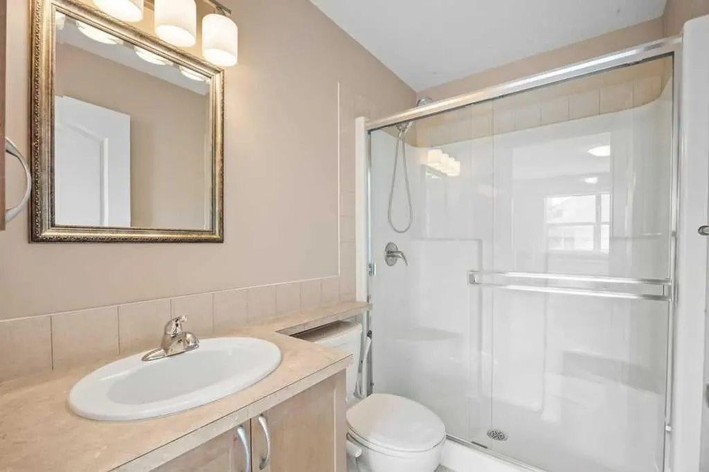 9000 Wentworth Avenue SW Calgary AB T3H 0A9