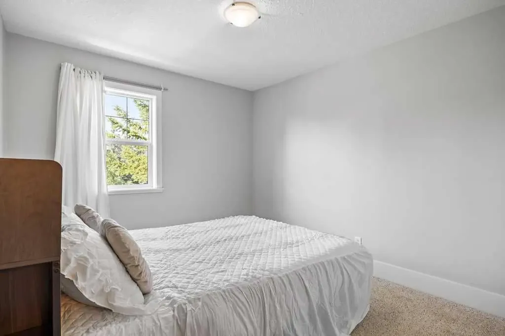 9000 Wentworth Avenue SW Calgary AB T3H 0A9