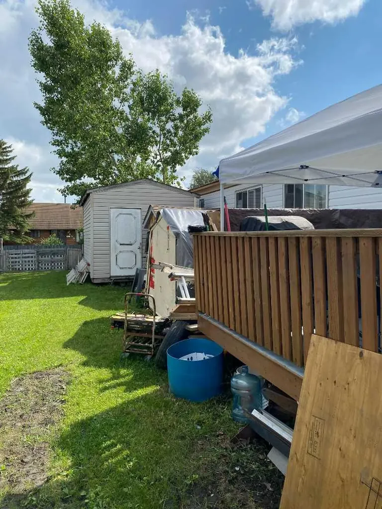 5344 76 Street Red Deer AB T4P2A6