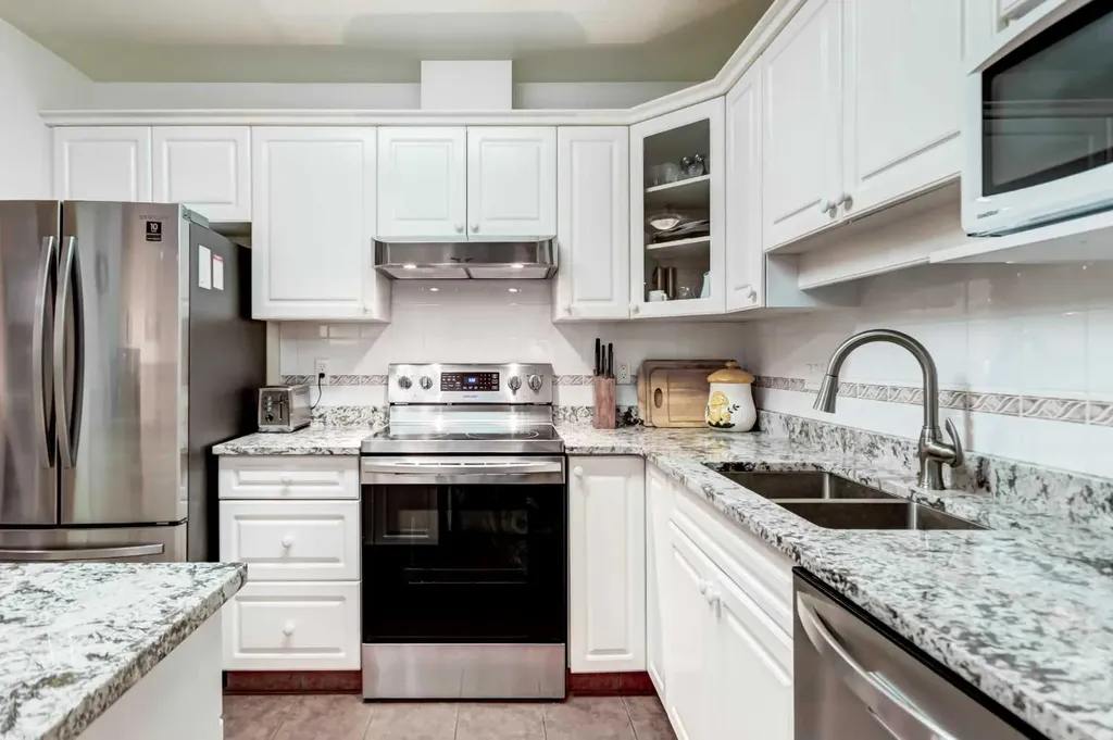 43 Westlake Circle Strathmore AB T1P 1T6