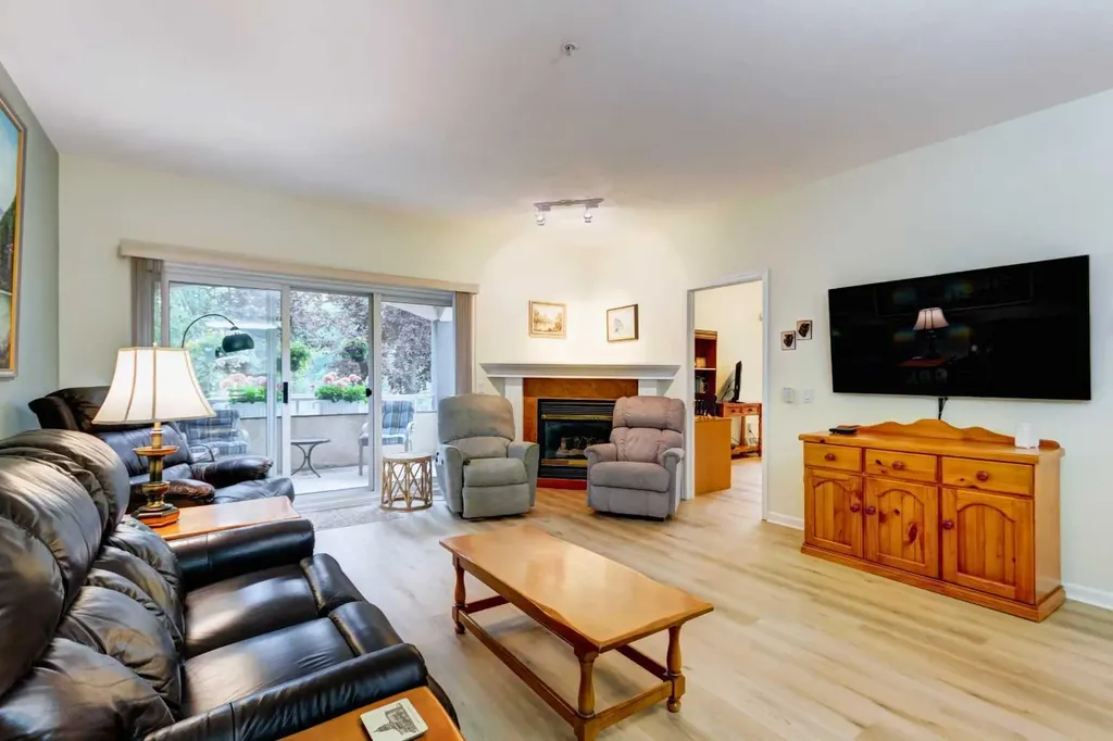 43 Westlake Circle Strathmore AB T1P 1T6