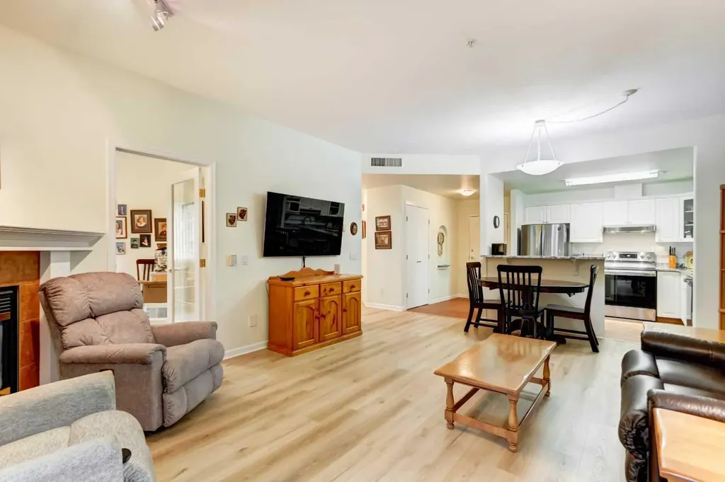 43 Westlake Circle Strathmore AB T1P 1T6